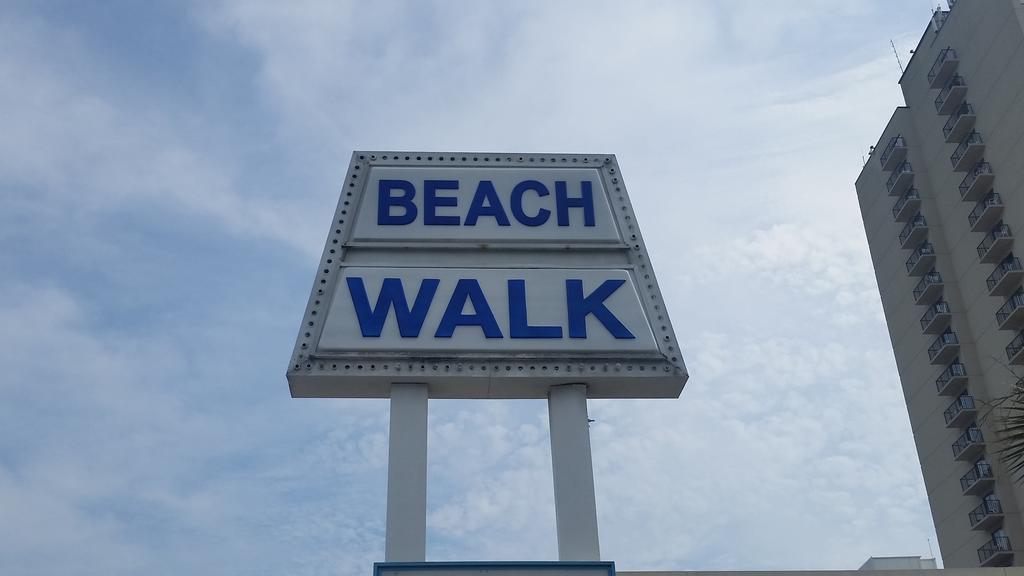 ホテルBeach Walk マートルビーチ エクステリア 写真